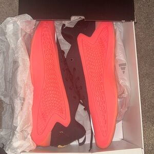 Anthony Edward’s Sneakers - A.E. 1 Low - Great Condition - Worn Once